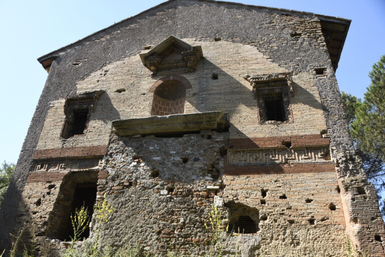 SABATO 27 GIUGNO 2020. VISITIAMO IL PARCO IN SICUREZZA. ARCHEOTREKKING DEL PARCO DELLA CAFFARELLA.