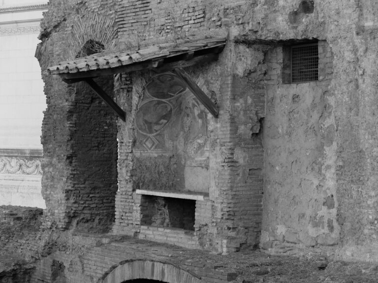 SABATO 21 SETTEMBRE 2019. ROMACOMENONL’AVETEMAIVISTA. “L’INSULA DELL’ARA COELI”. UN CONDOMINIO DELL’ANTICA ROMA. APERTURA CON PERMESSO SPECIALE.